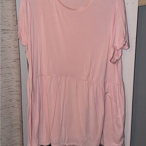 Time and Tru Light Pink Short Sleeve Top